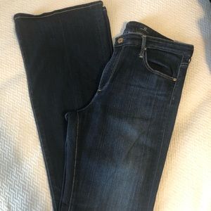 AG - The Angel Bootcut Jean Size 31 R